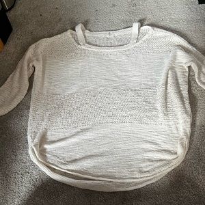 Maurice’s off white Sweater in Size Large